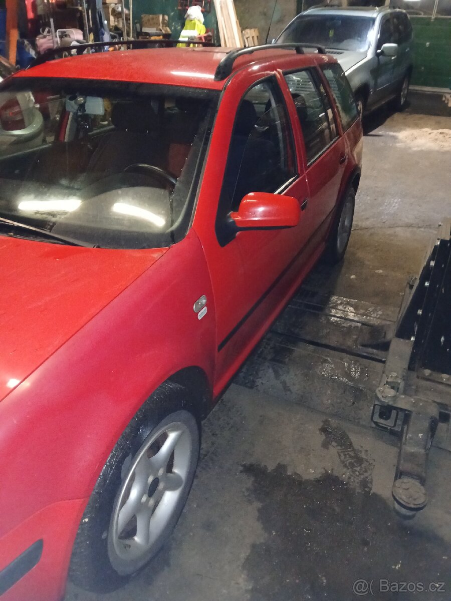 VW Golf lV Variant - 2