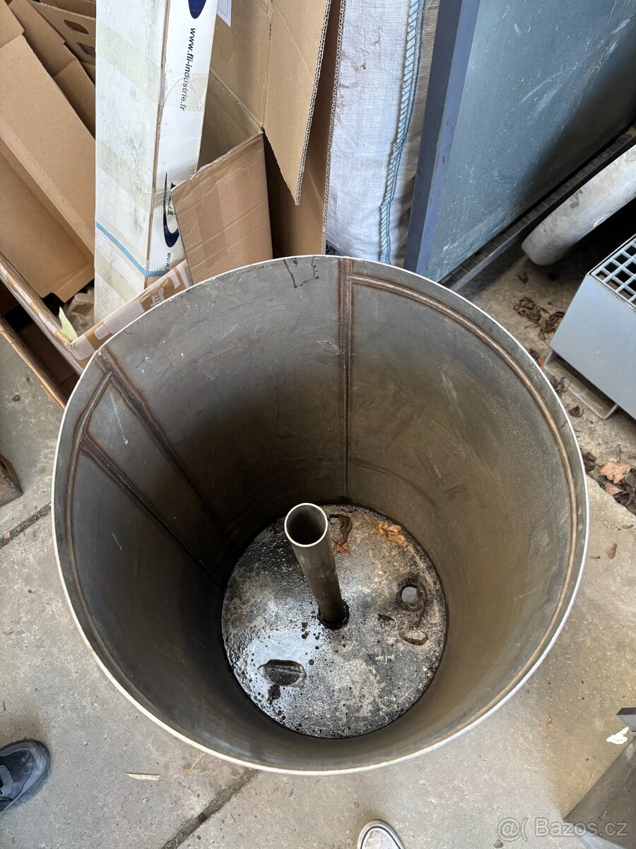 Nerezová nádoba - 2