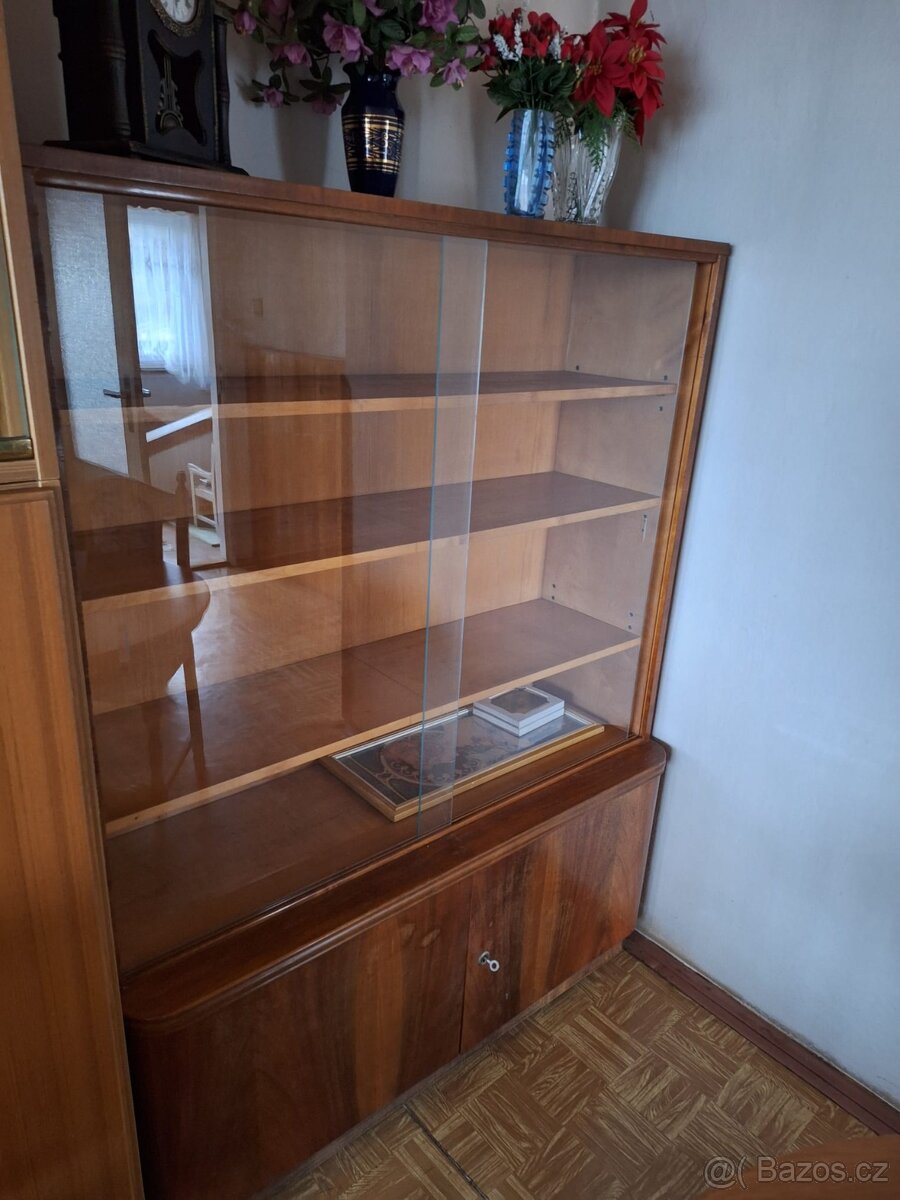 Retro skříně - 2