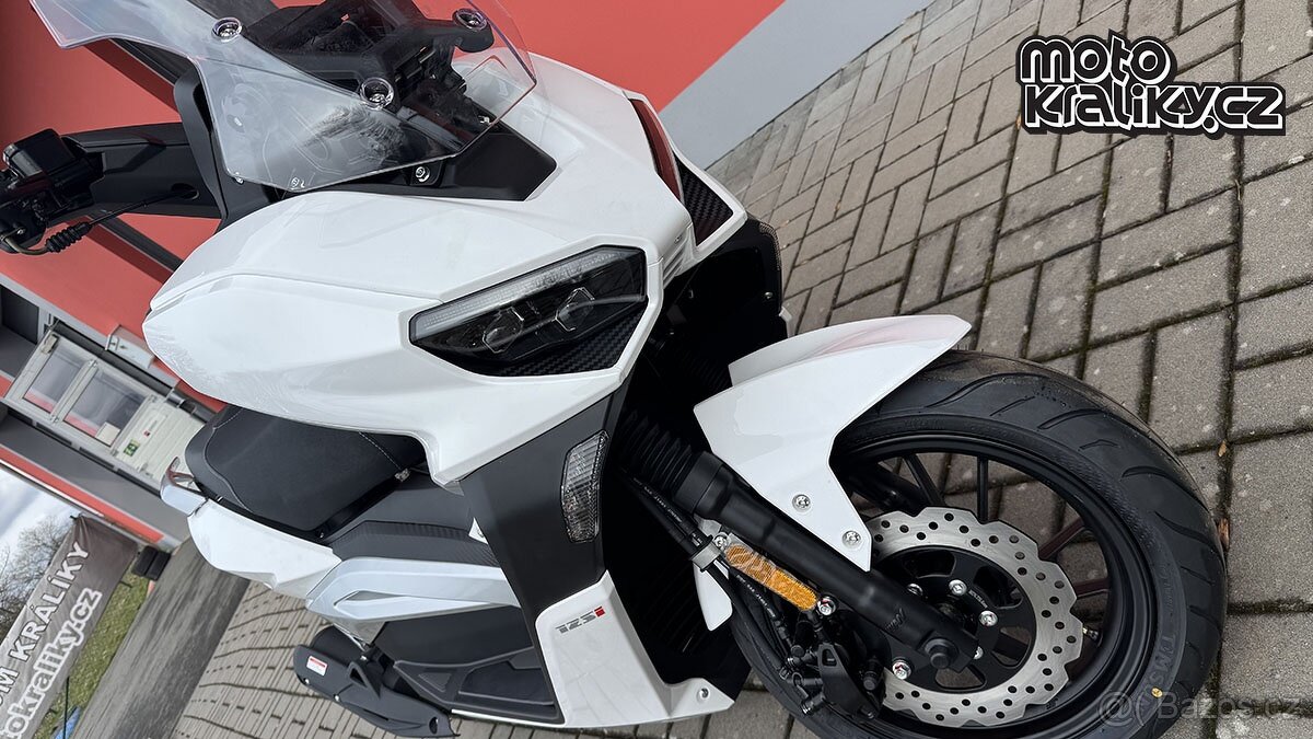 Nový skutr TUMOTO EASYMAX PLUS 125 - 2