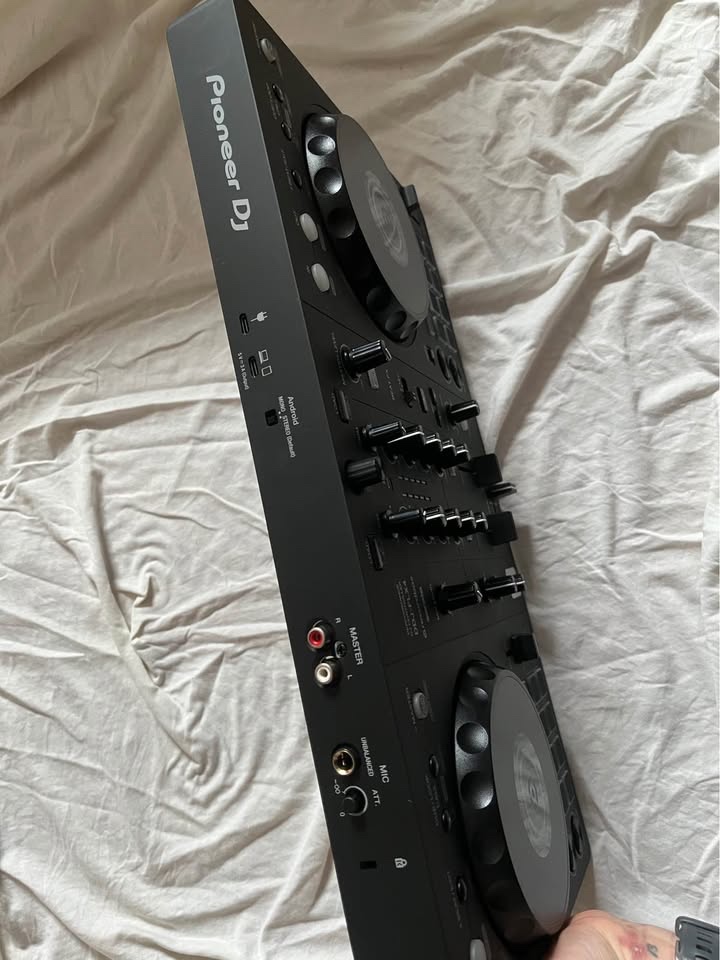 Pioneer DJ DDJ-FLX4 – jako nový - 2