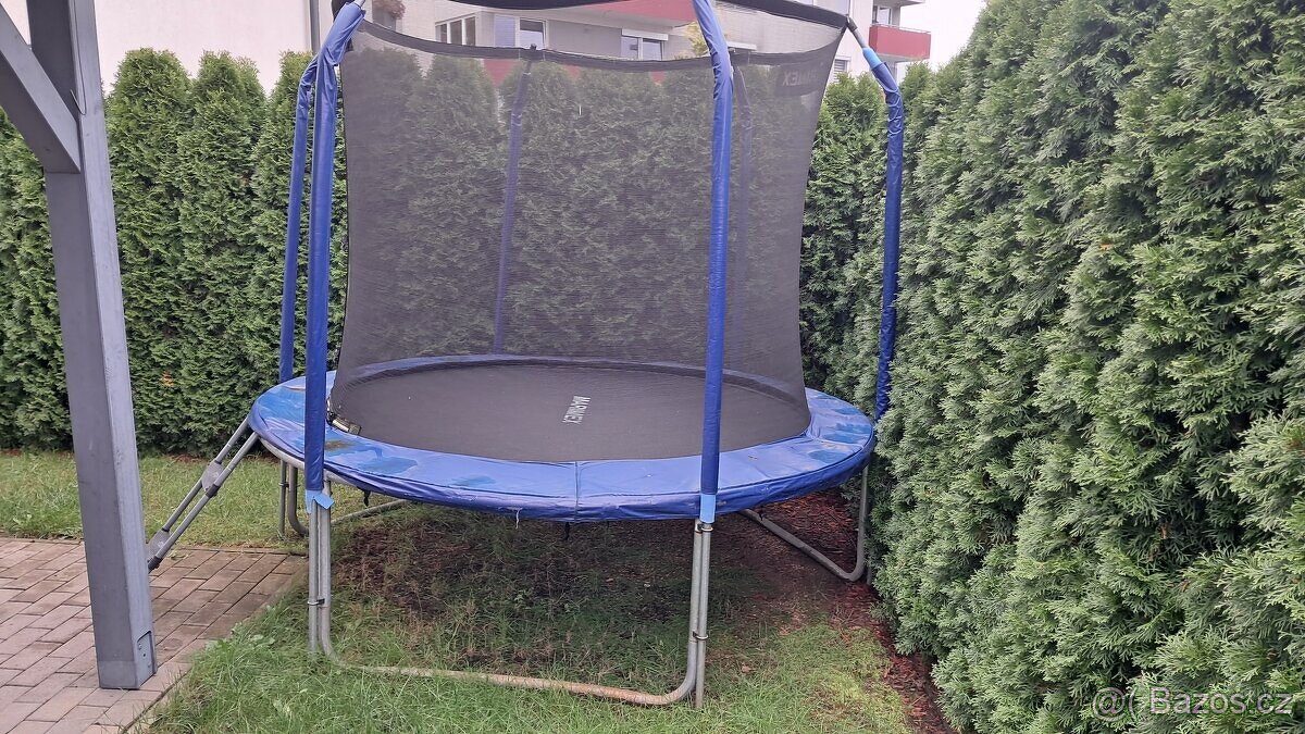 Prodám trampolínu, prumer 2m. - 2