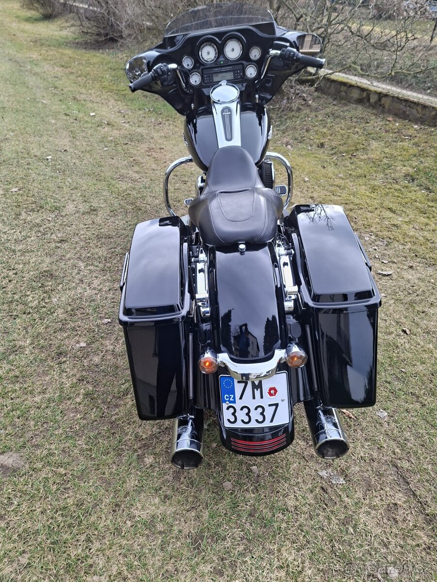 HARLEY DAVIDSON FLHX STREET GLIDE - 2
