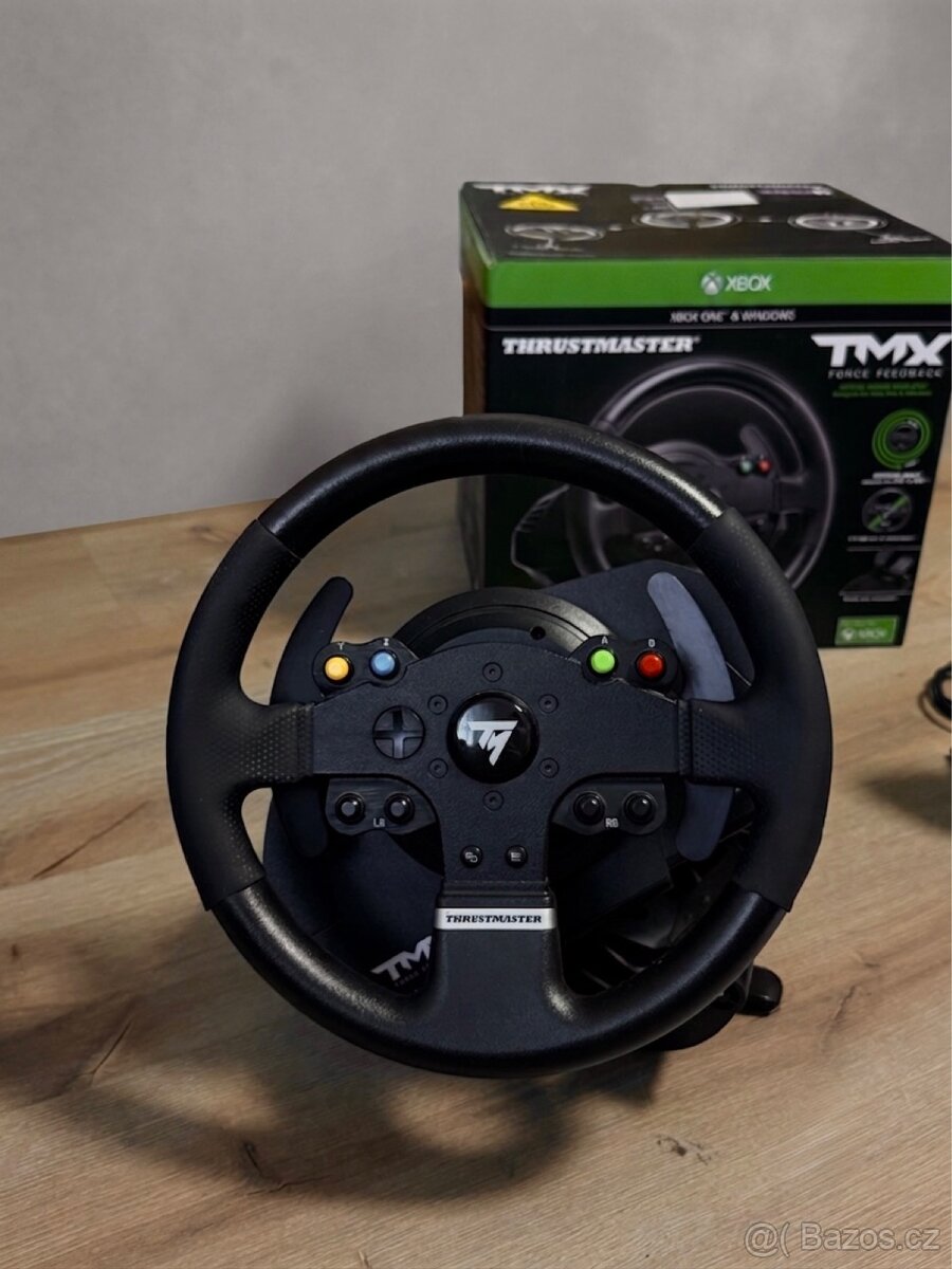 Závodní volant Thrustmaster TMX Force Feedback (Xbox / PC) - 2