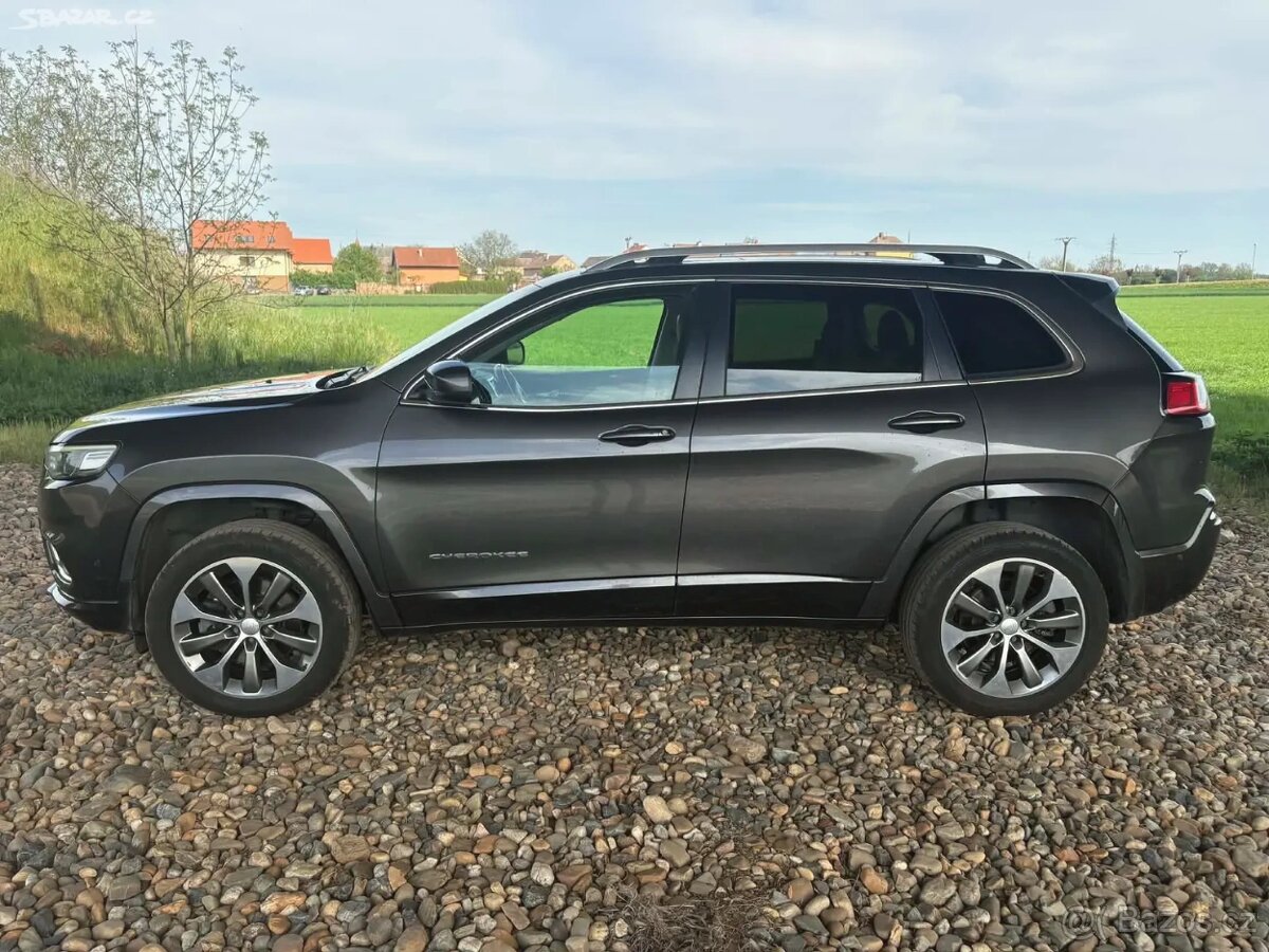 Jeep cherokee, 9/2019, 168 tis km, benzin - 2
