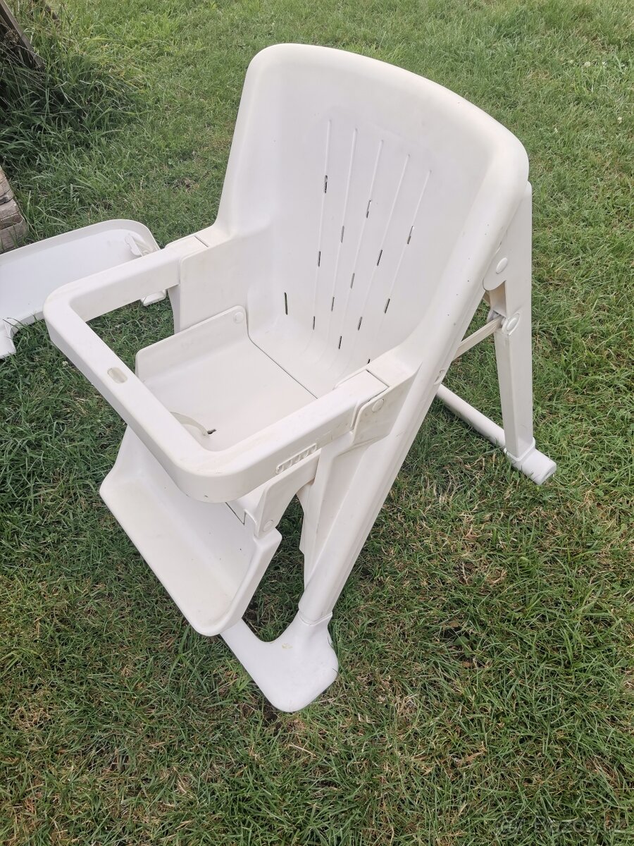 Dětská jídelní židlička - 2