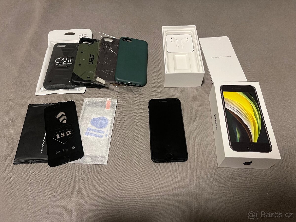 iPhone SE 2020 128GB, Black (2. generace) - 2