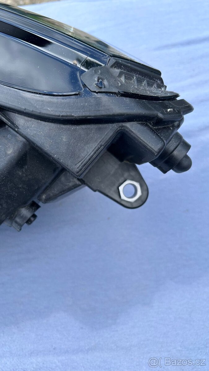 Pravý Led Světlomet Škoda Enyaq - 2