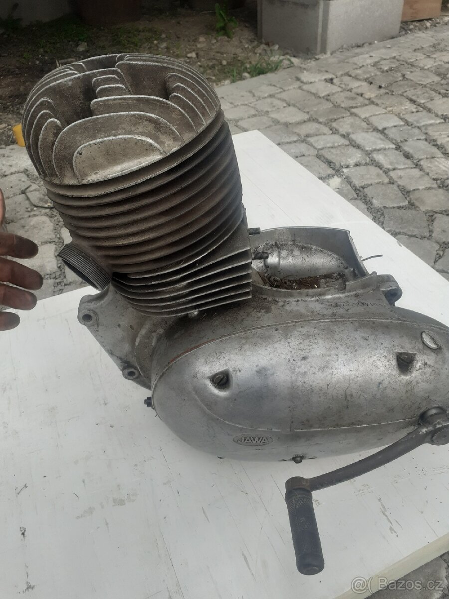 Motor jawa 353 - 2