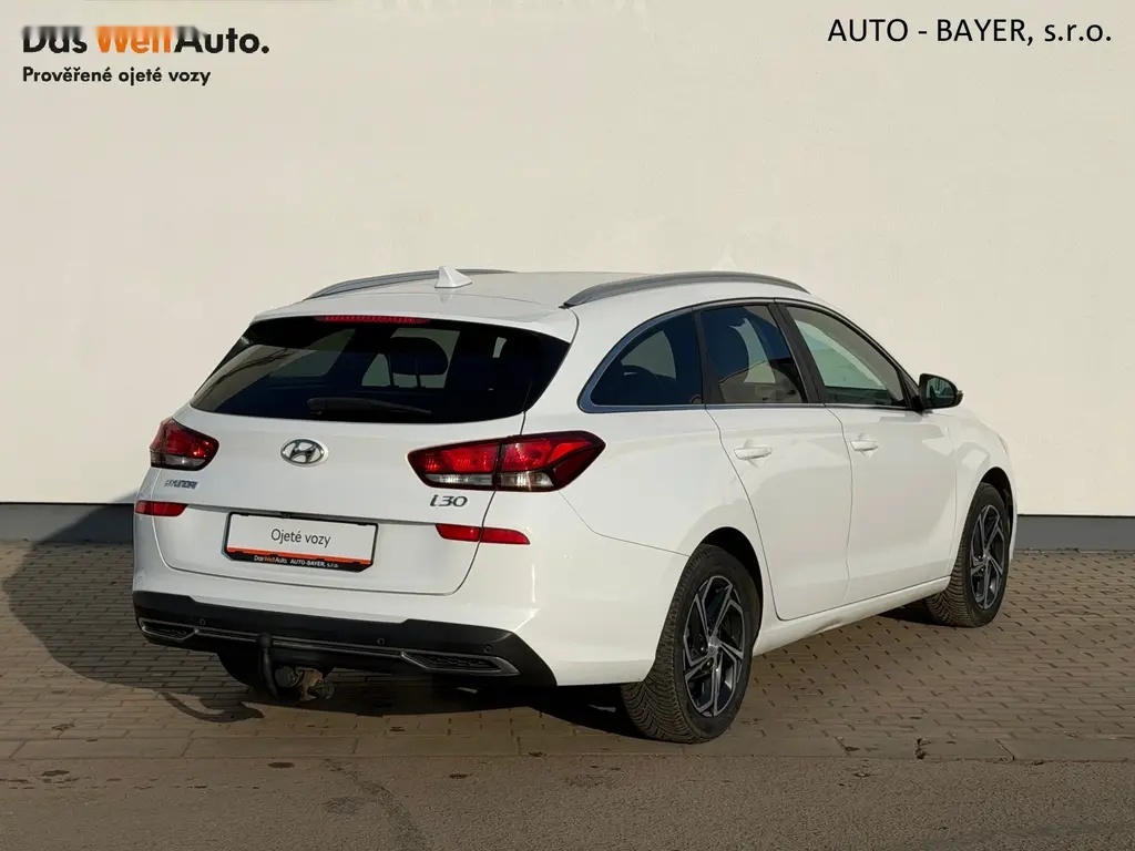 Hyundai i30, 1.6CRDi 85kW AUTOMAT SMART - 2