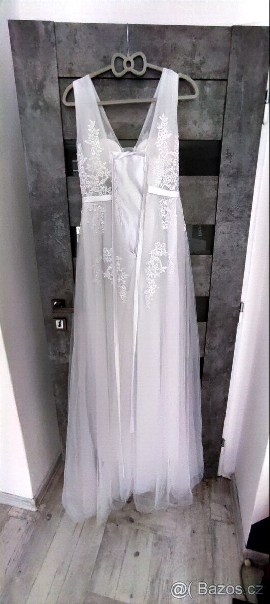 Svatební šaty vel S-L - 2