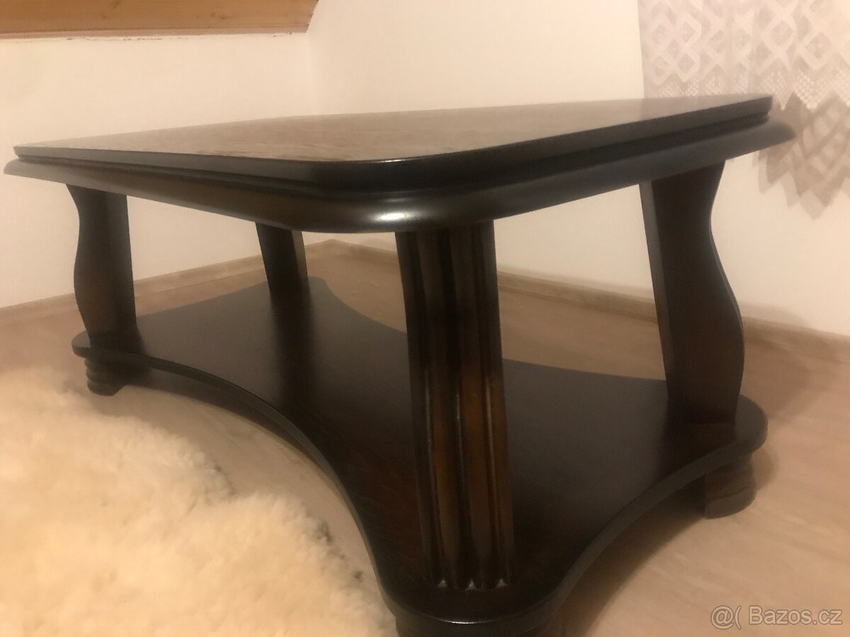 Konferenční stolek - 2