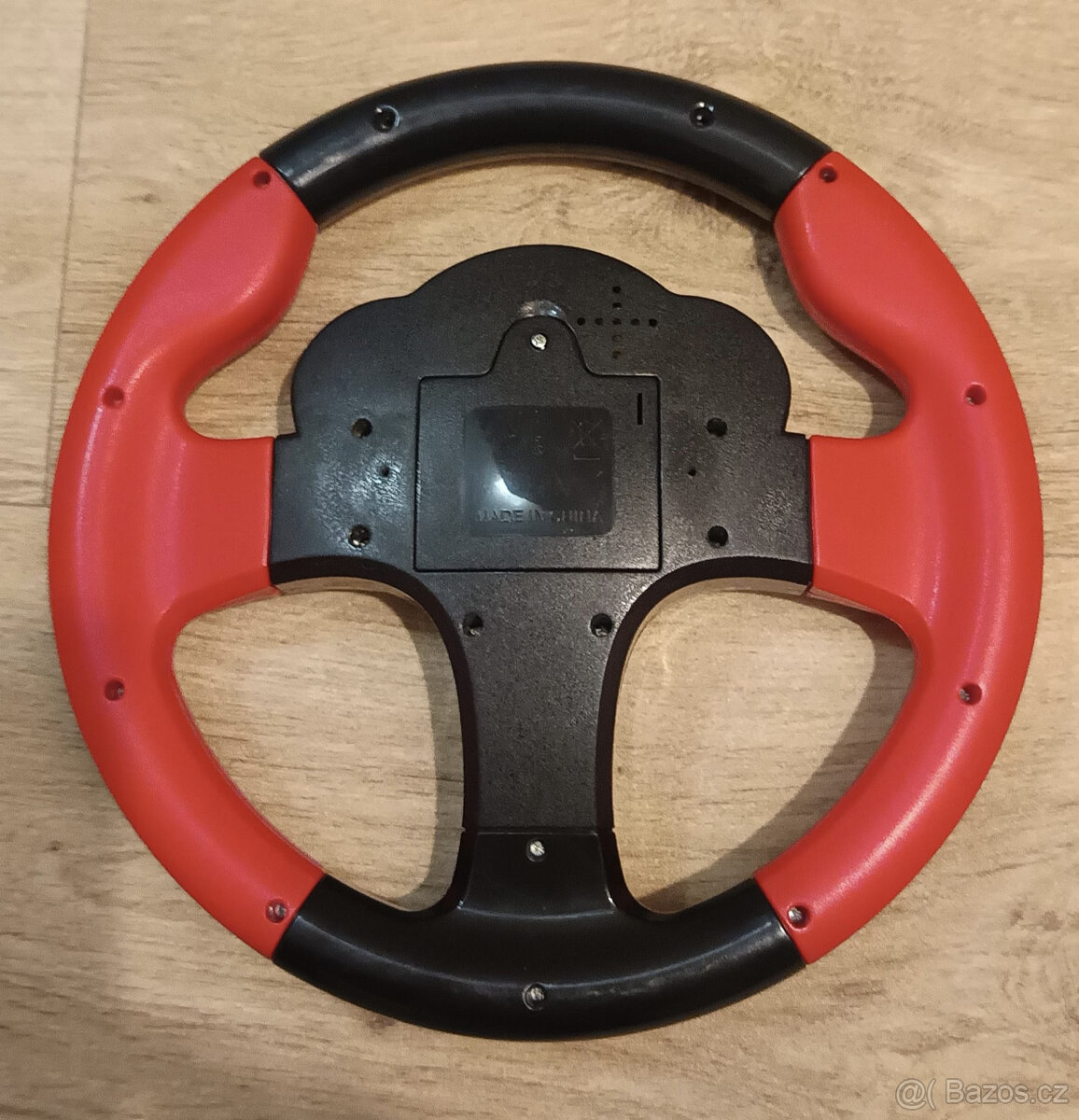 Mluvící volant MaDe - 2