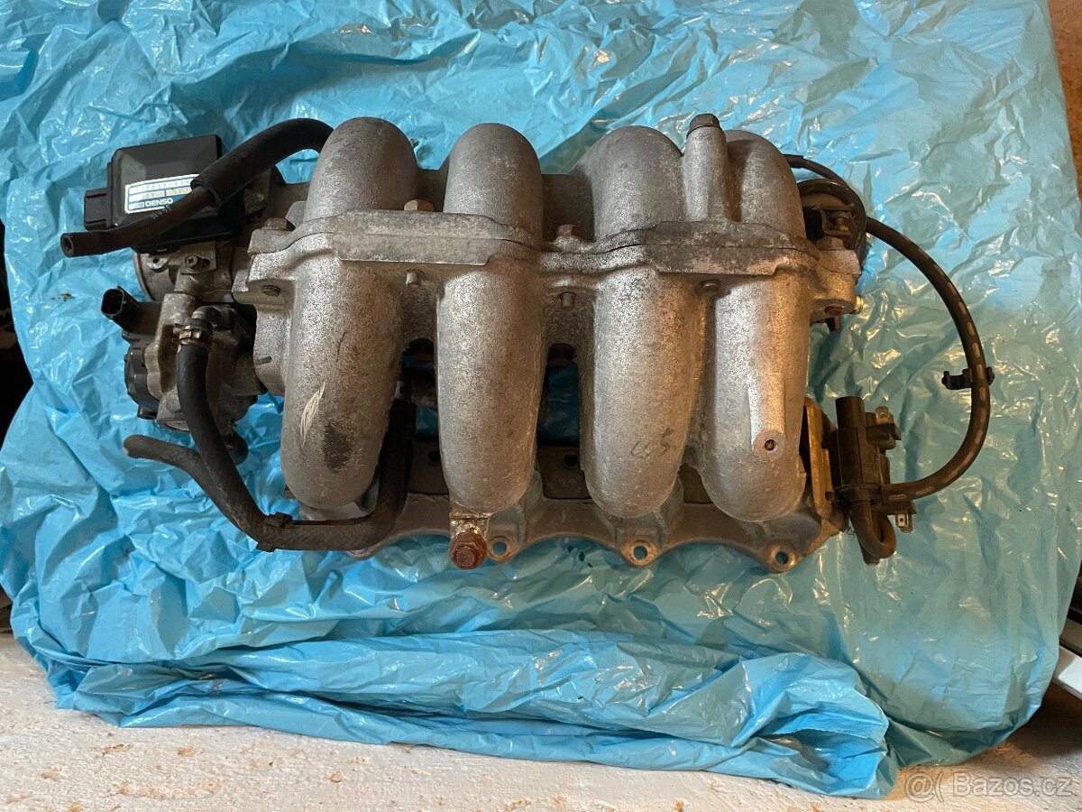 Sání mazda 323gt - 2