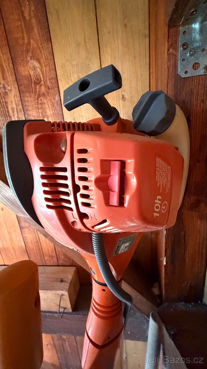 Křovinořez Oleo-Mac - 2