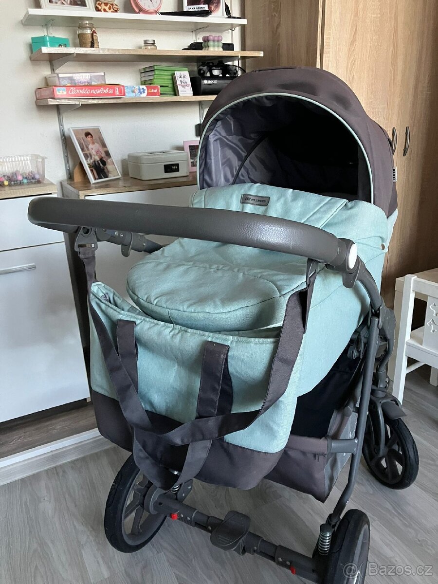 Dětský kočárek - 2
