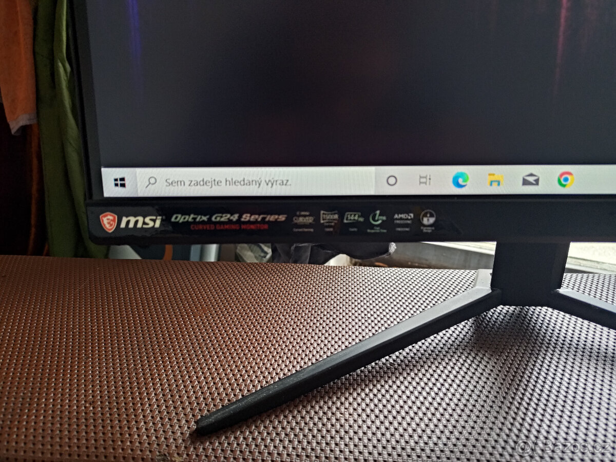 24" MSI Optix G24C4 - 2