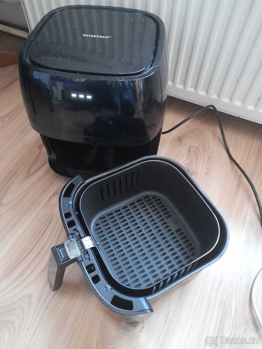 Horkovzdušná fritéza - 2