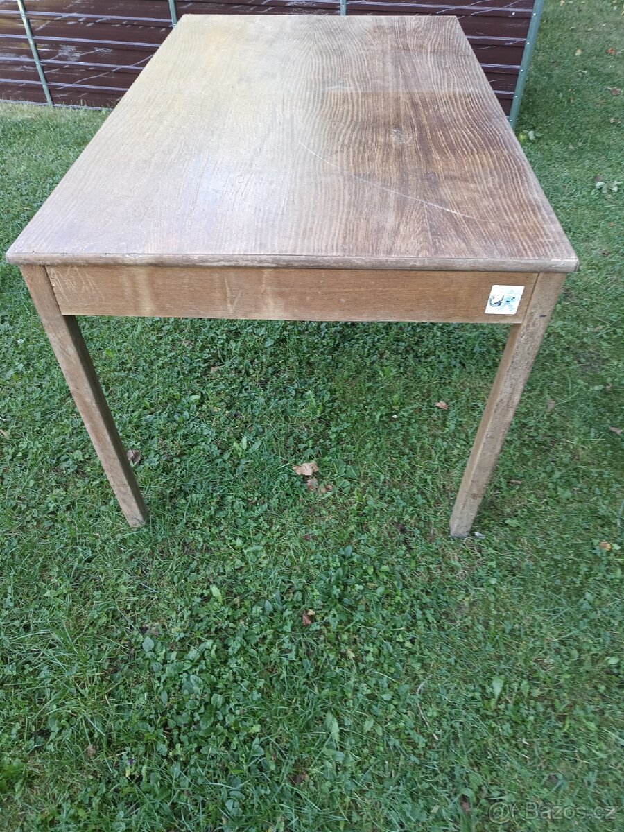Stůl - 2