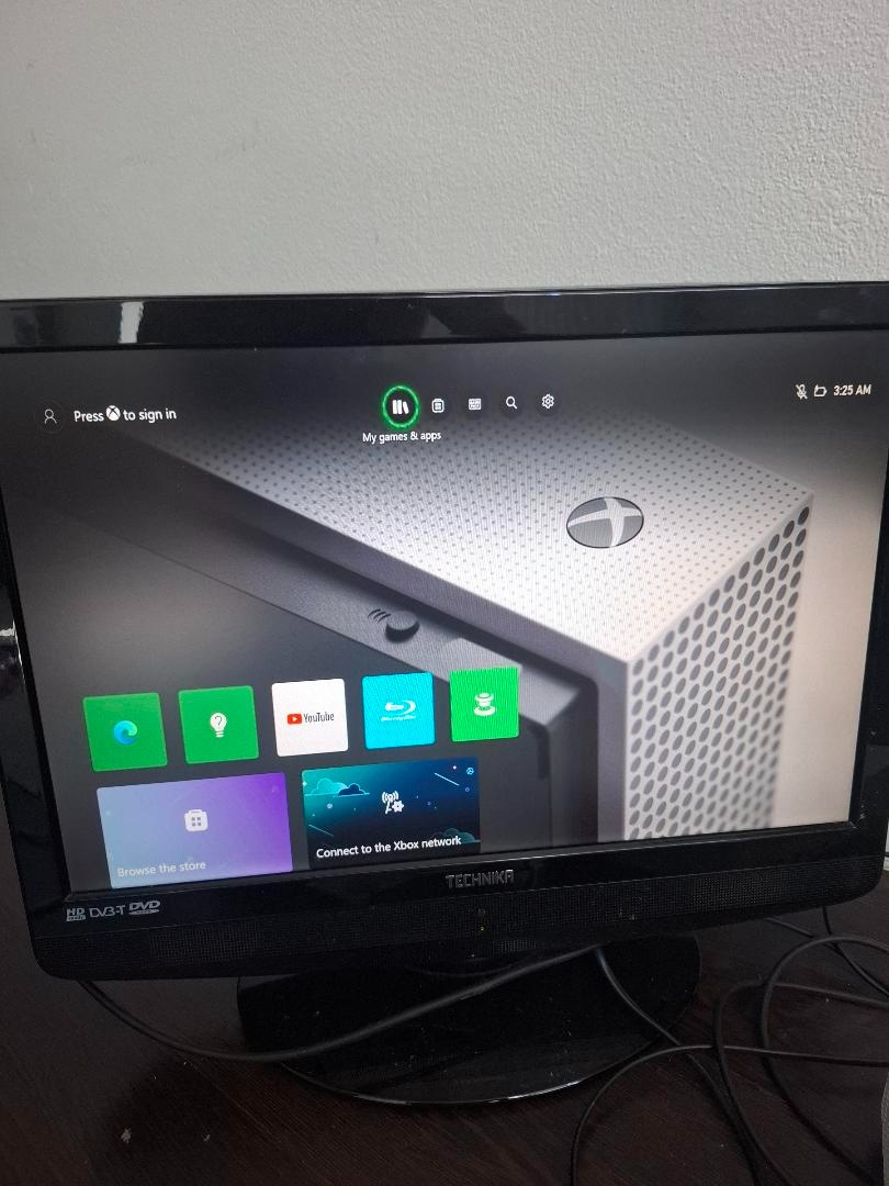 Xbox One S 1TB čti popis - 2