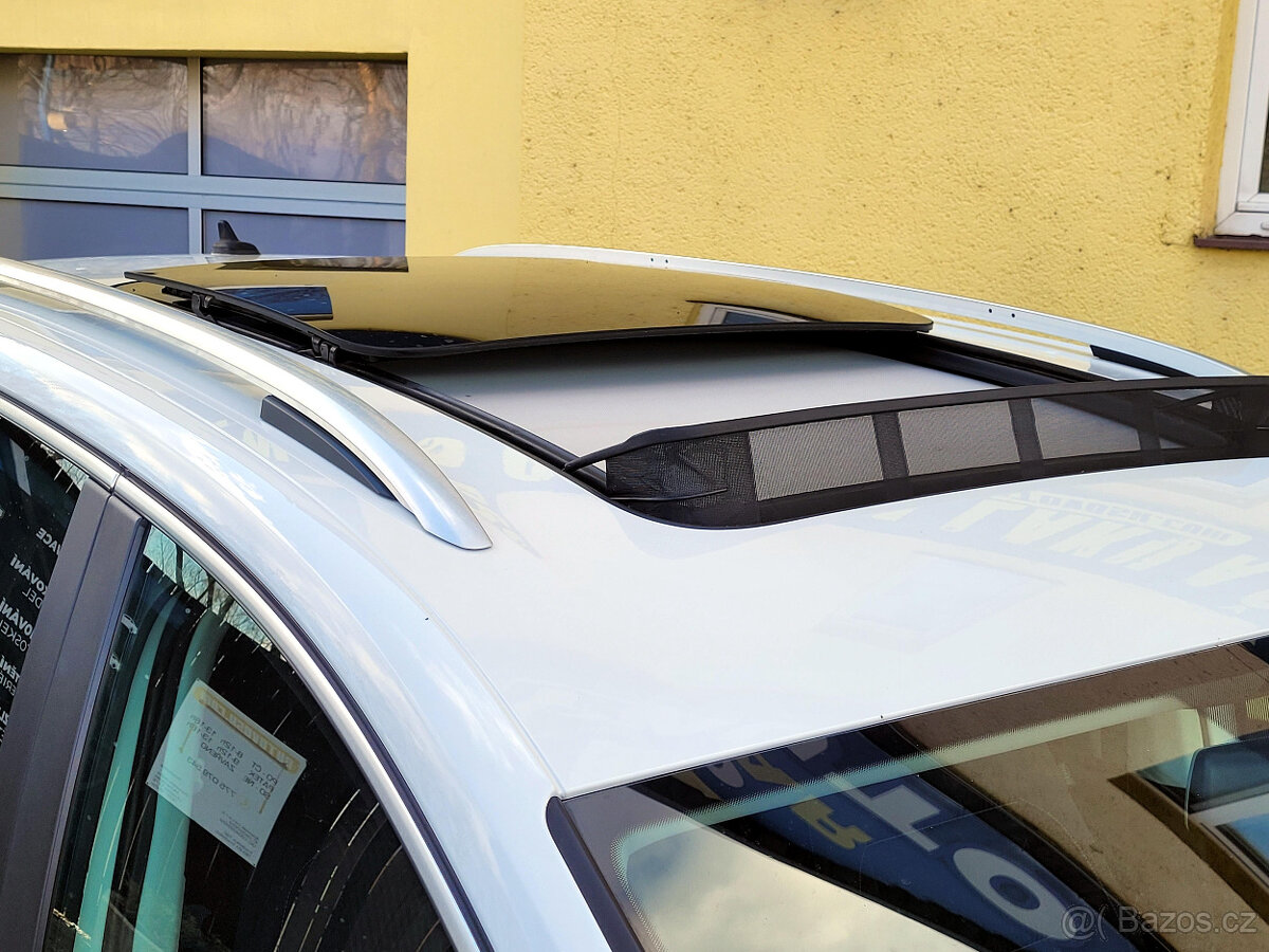 Seat Alhambra (2015) 2,0TDi 130kW DSG Style SERV.KNIHA - 2