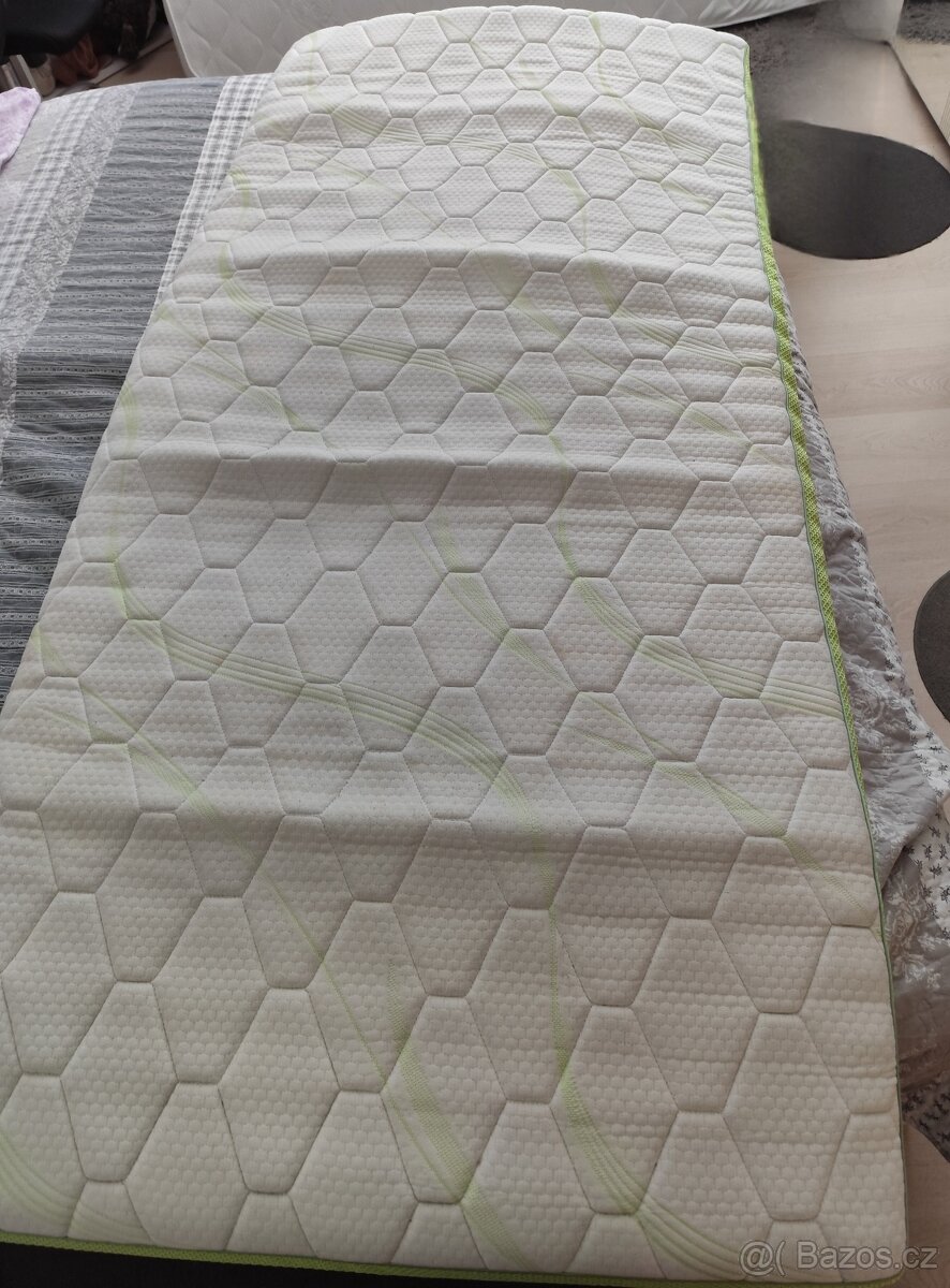 Dvě Dormeo vrchní matrace 90x200 - 2