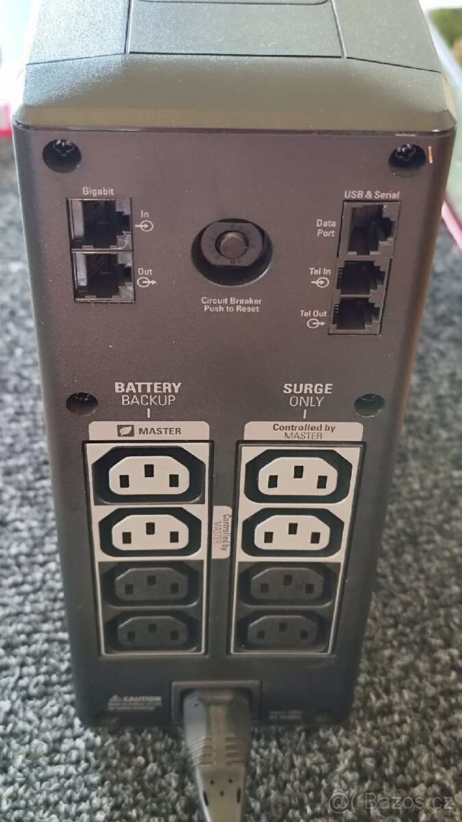 Záložní zdroj APC BACK UPS 900 PRO nové baterie - 2