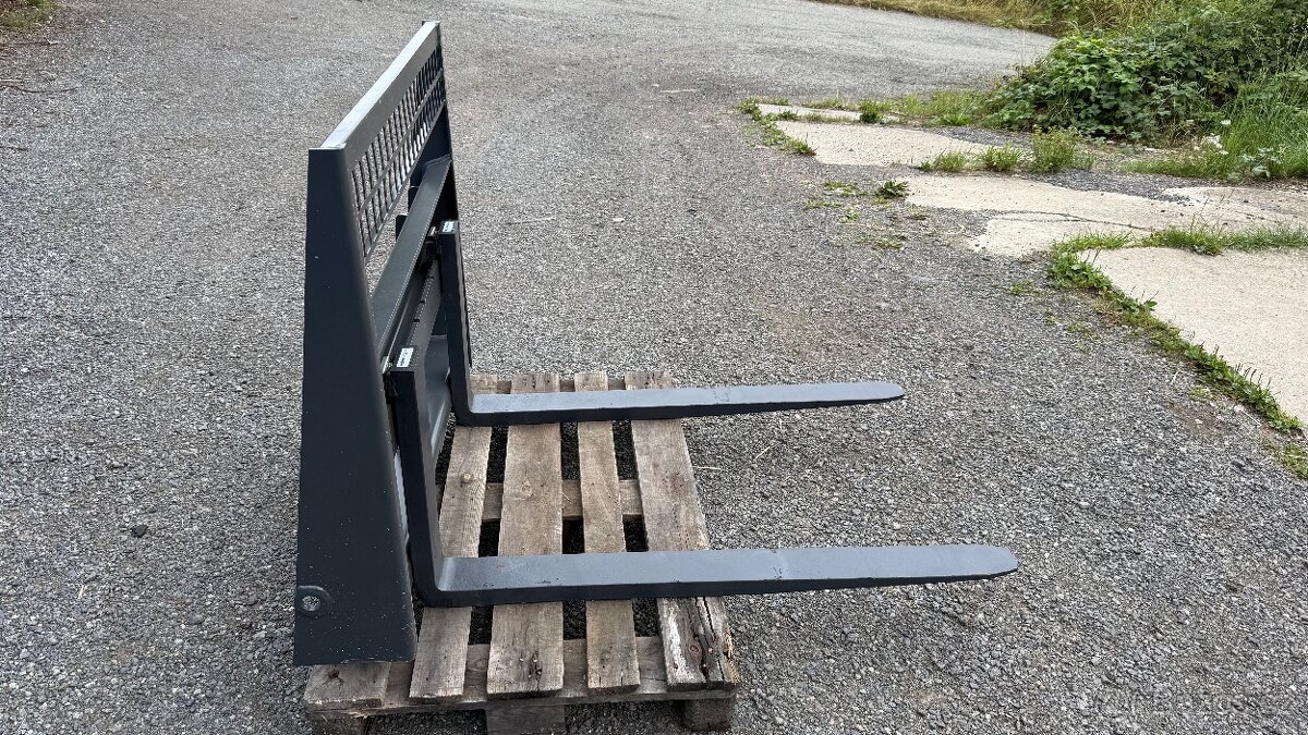 Paletizační vidle na smykový nakladač - 2