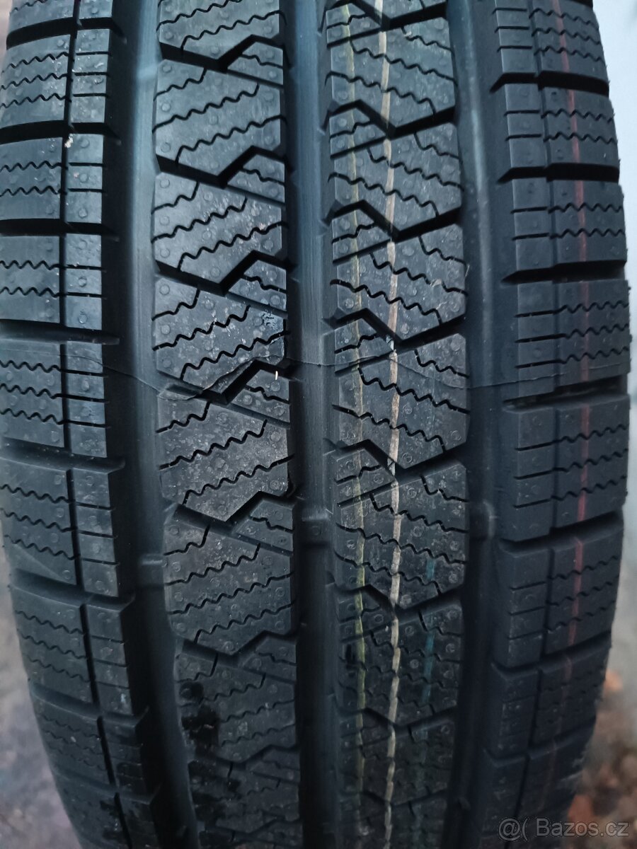 VW T5 T6 - disky 6,5x16 et51 + NOVÉ zimní 205/65/16C - 2