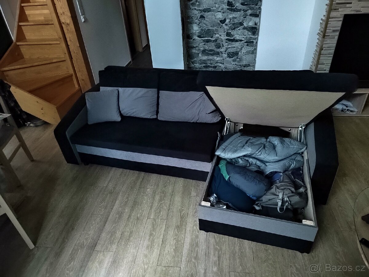 Rozkládací gauč - 2