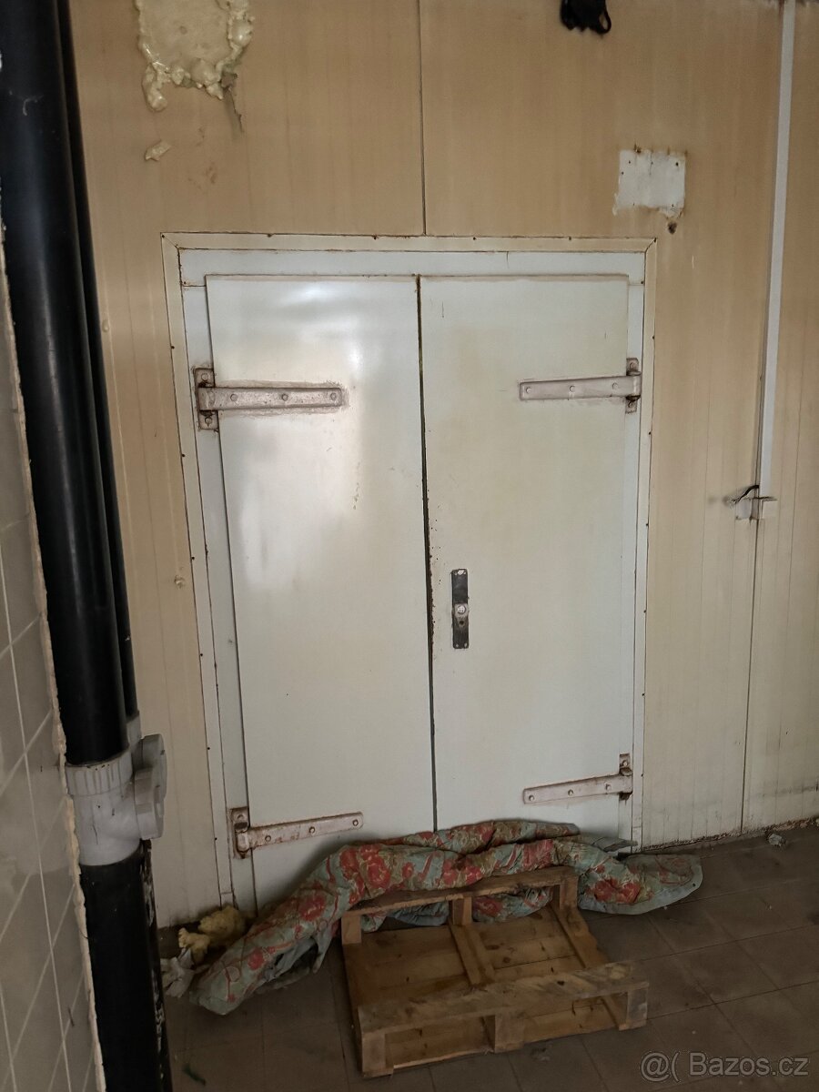 CHLADÍCÍ místnosti na prodej včetně klimatizací - 2