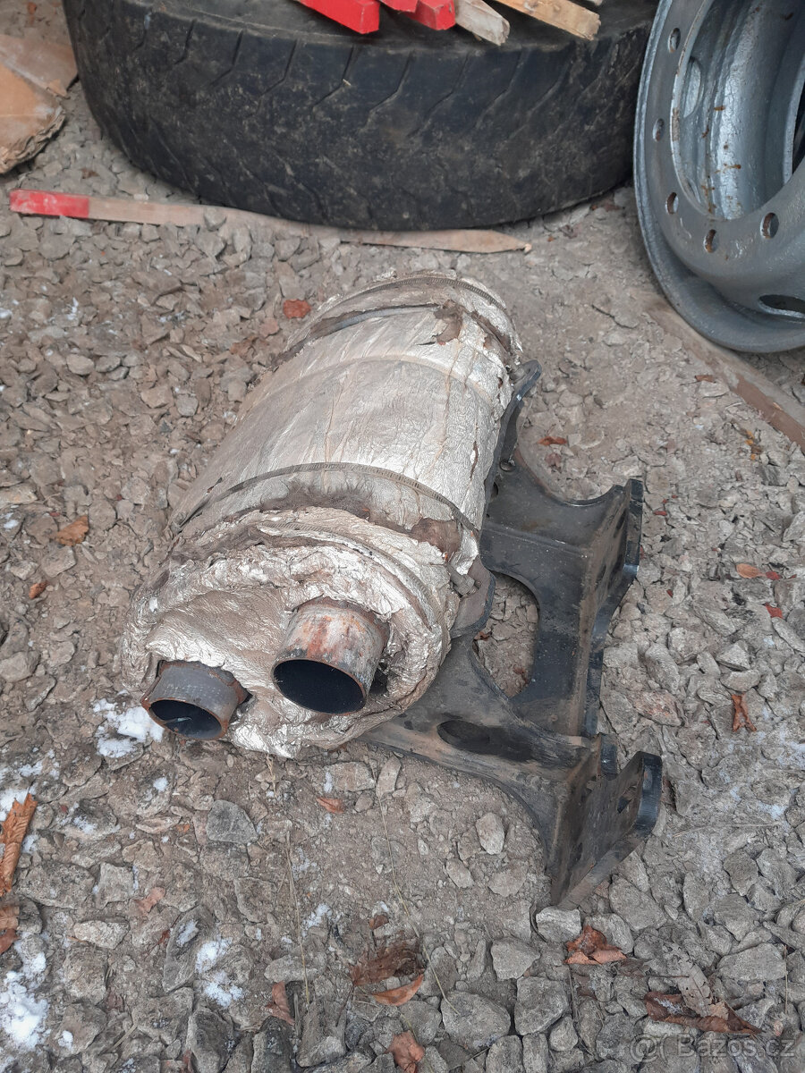 Traktorbagr Komatsu WB 97 s 5 - 2