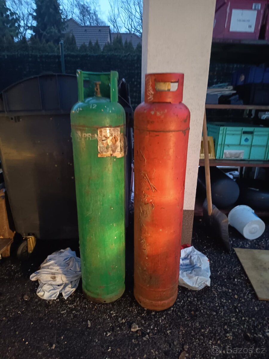 Propanbutanové láhve - 2