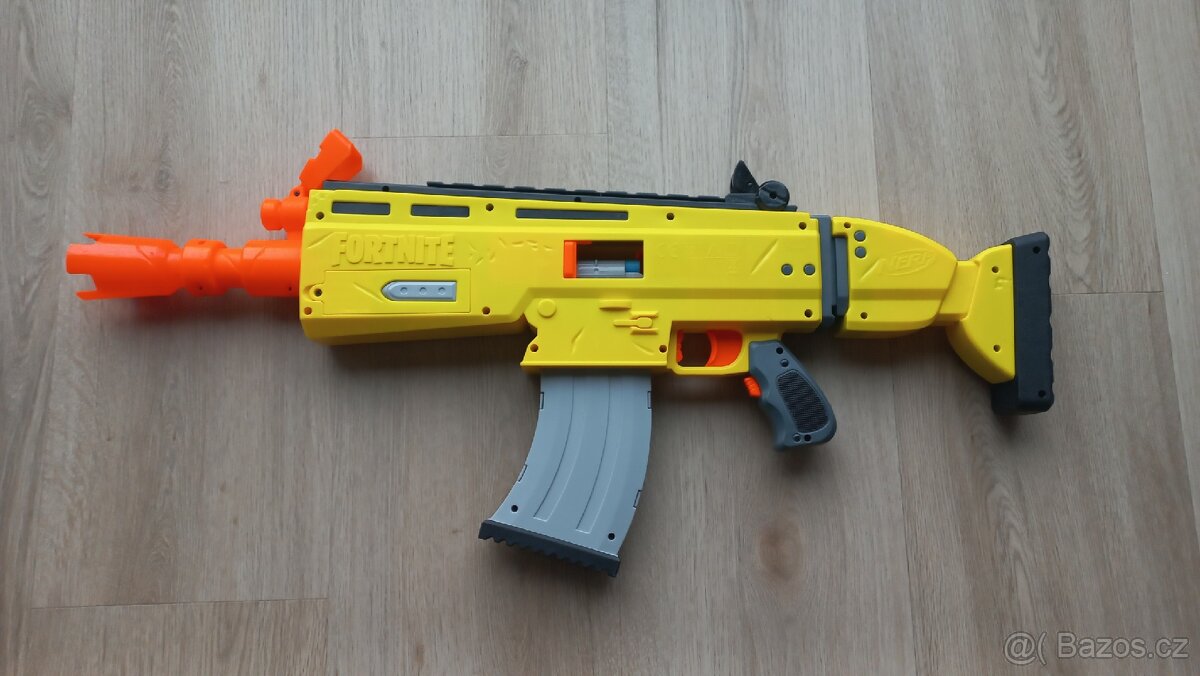 Nerf Fortnite dětská postole - 2