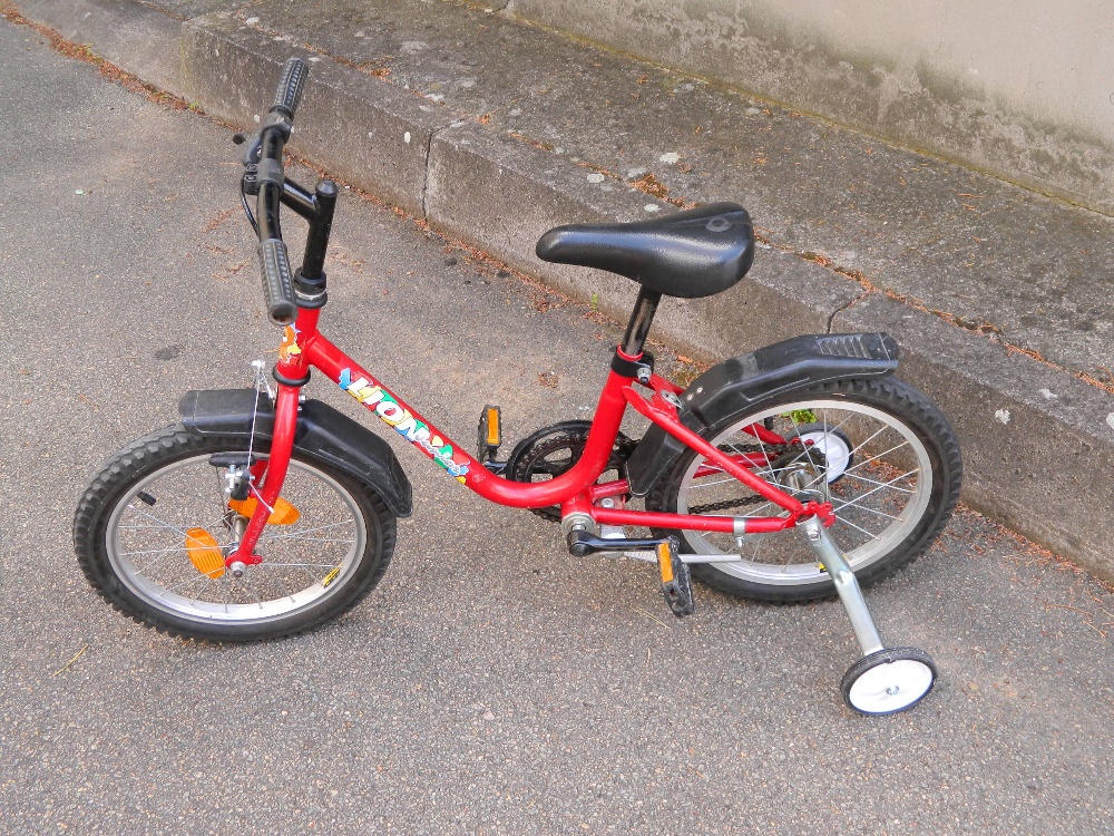 Kolo 16" s pomocnými kolečky - 2