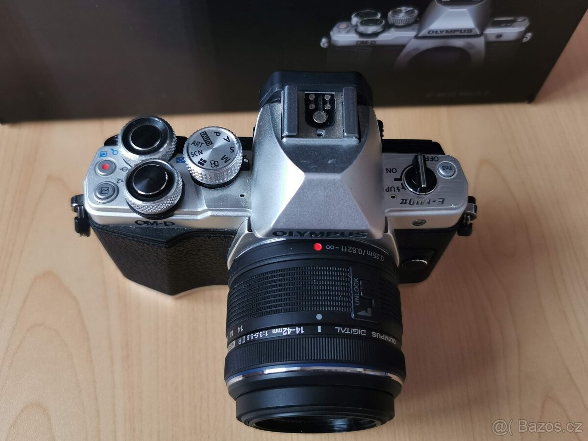 Olympus OM-D M10 II + Olympus 14-42 IIR - 2
