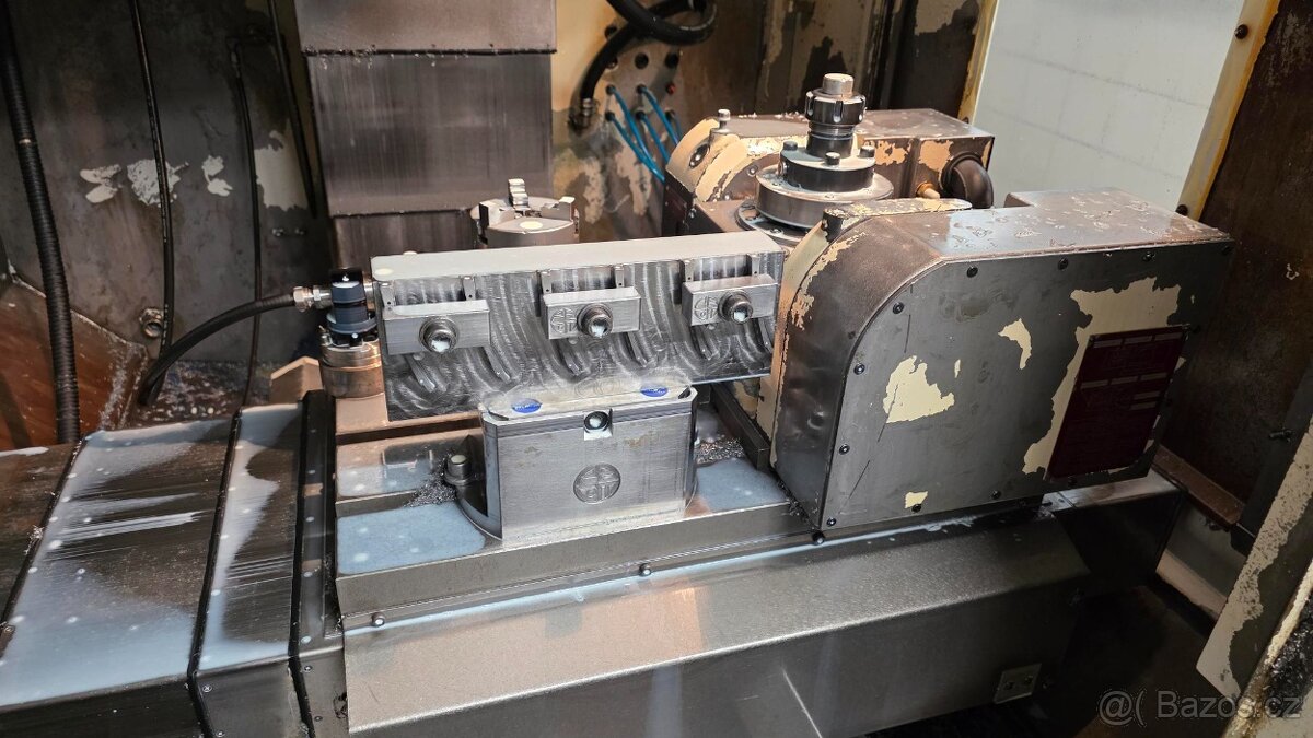 CNC 5-osy stroj - 2