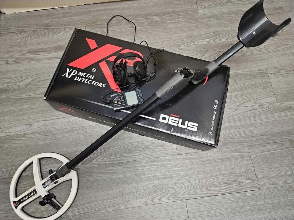 Detektor kovů XP DEUS - 2