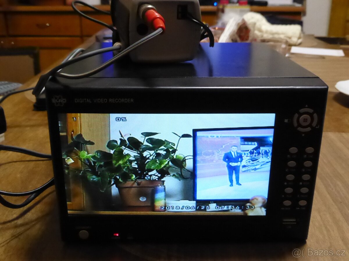 Digitální barevná kamera BOSCH se ZOOM objektivem - 2