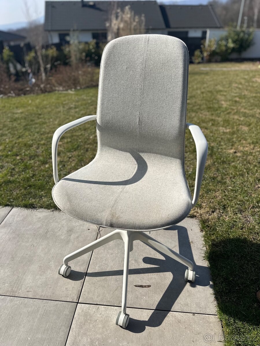 Otočná kancelářská židle Ikea Langfjall - 2