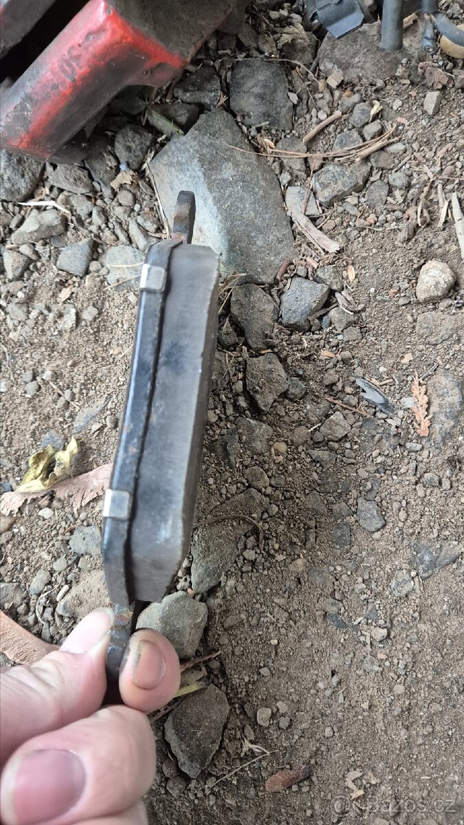 Prodam predni brzdice 312mm Octavia Rs - 2