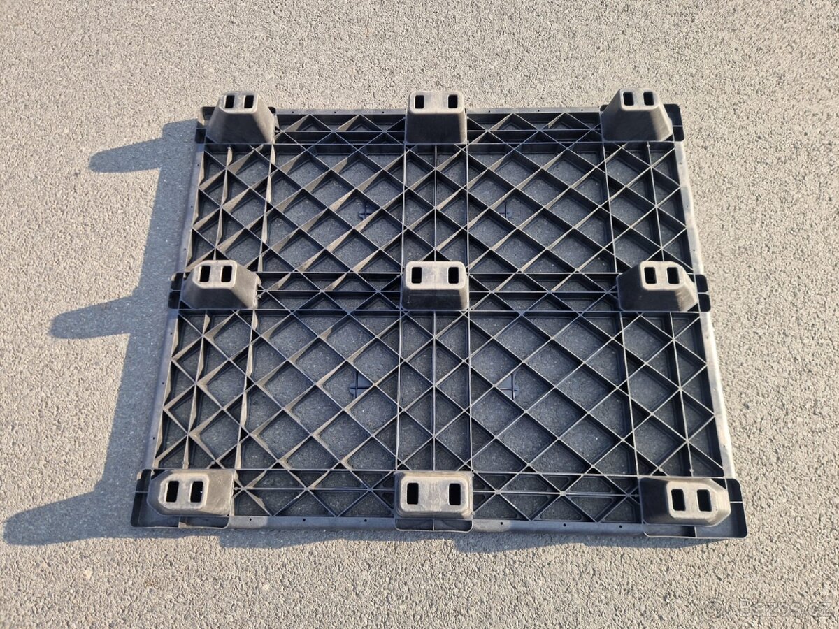 Plastové palety - 2