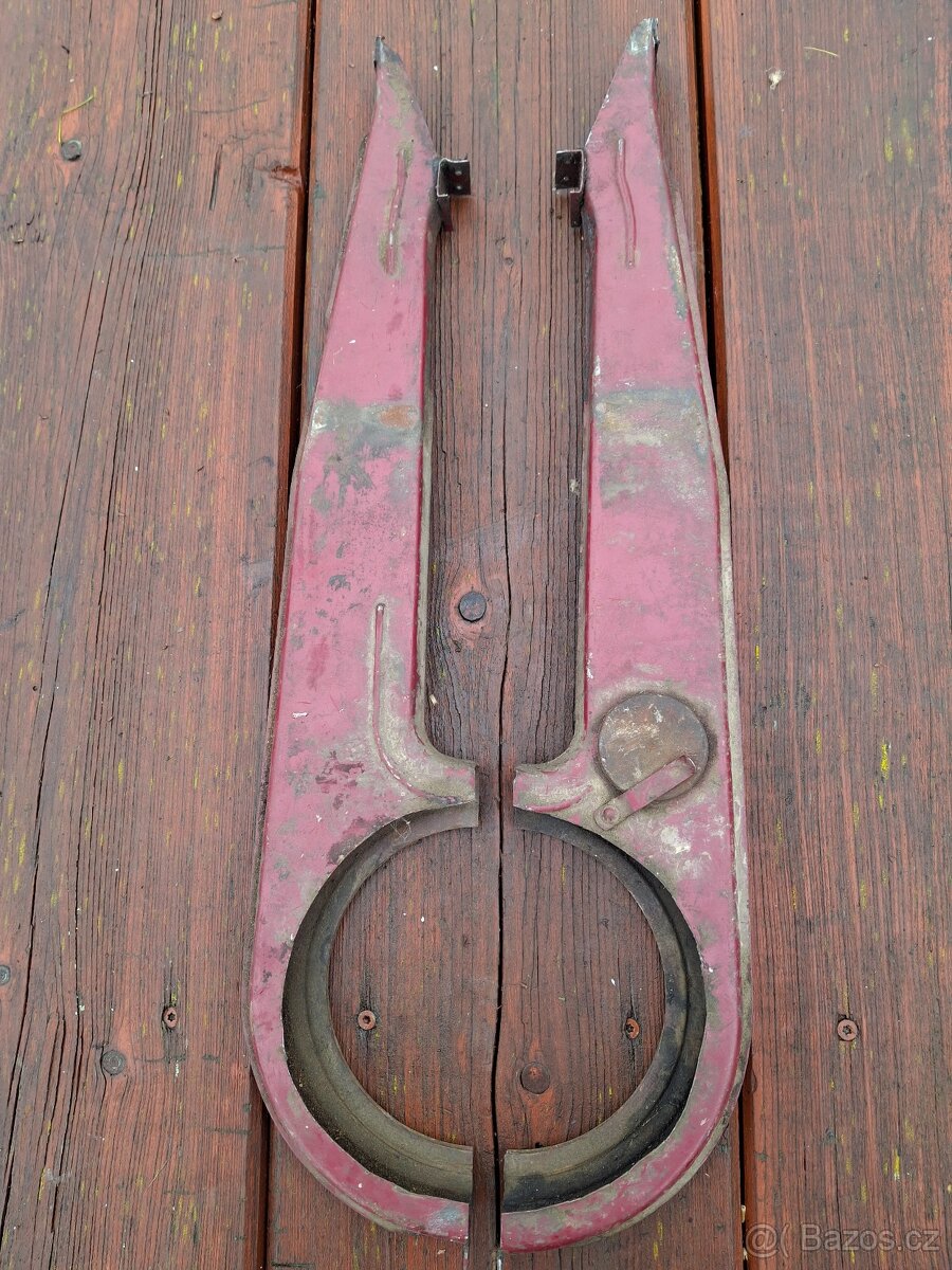 kryt řetězu Jawa - 2