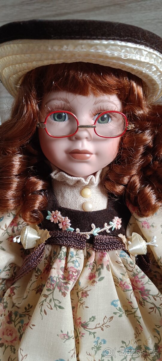 Porcelánová panenka - 2