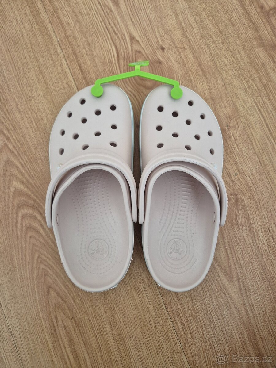 Nové Crocs vel.37-38 - 2