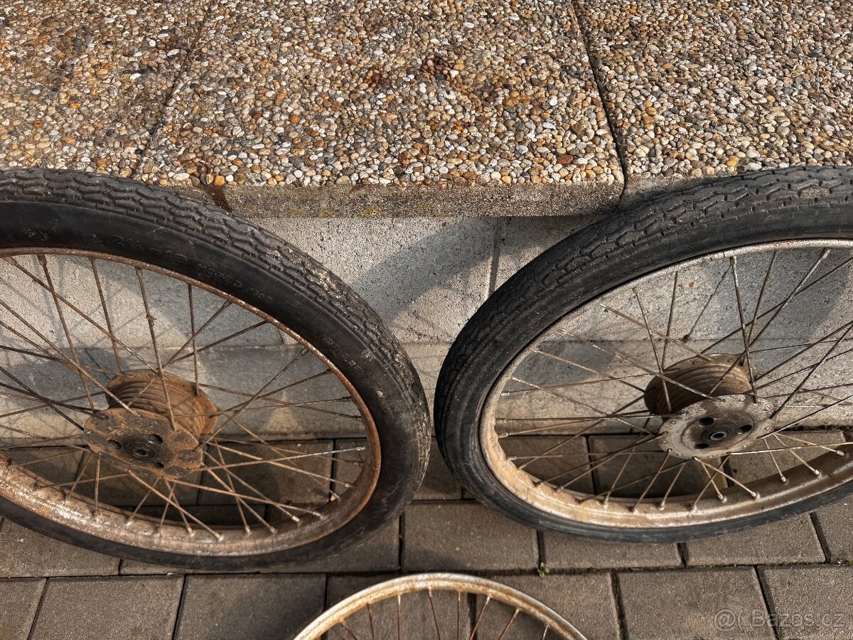 Kola Stadion S22, Jaweta - 2