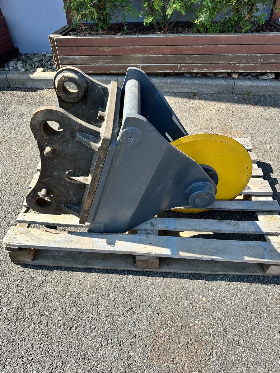 Řezačka asfaltu - 2