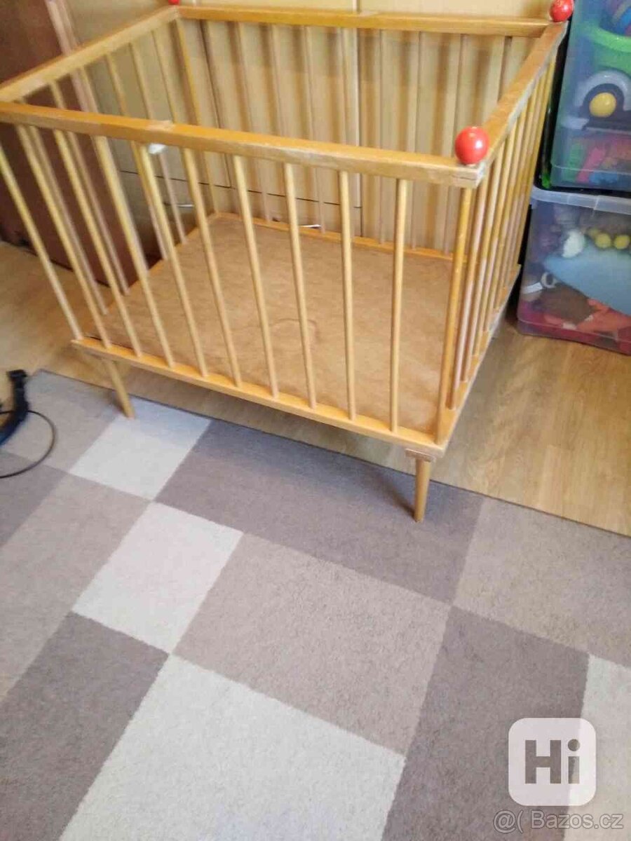 prodám dětskou ohrádku - 2