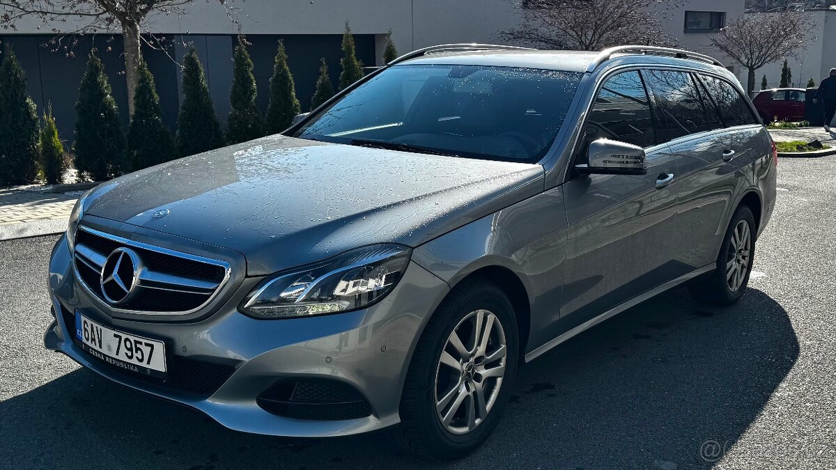 MERCEDES E200 LIFT W212 - 2