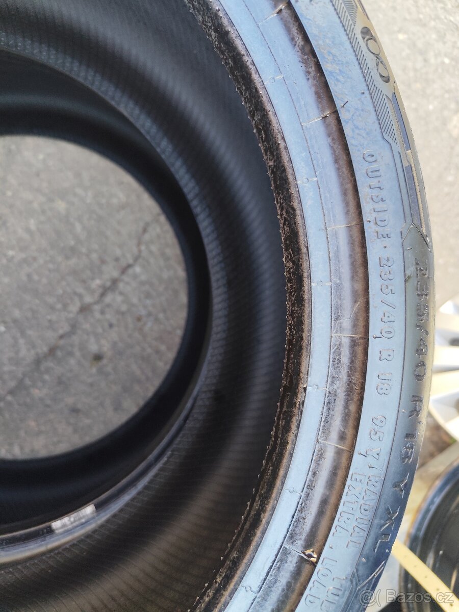 letní pneu 235/40R18 Barum - 2